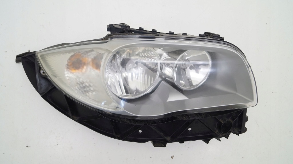 фото №1, Bmw 1 e87 e81 04-07 передняя правая лампа t
