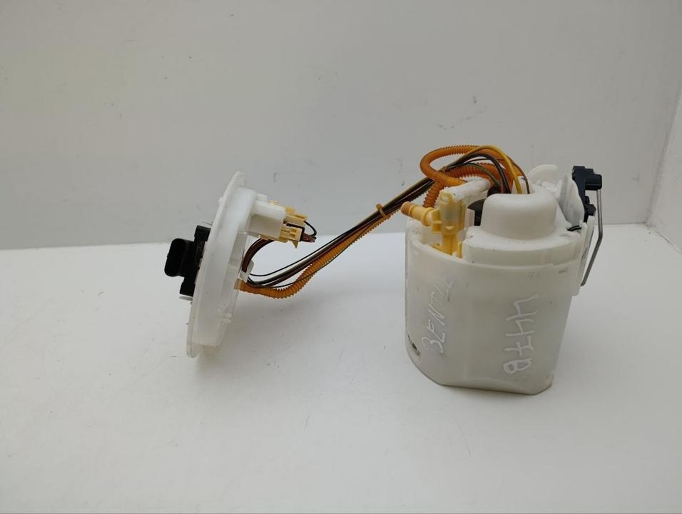 Насос пального bentley bentayga 2017 7333588 в Україні