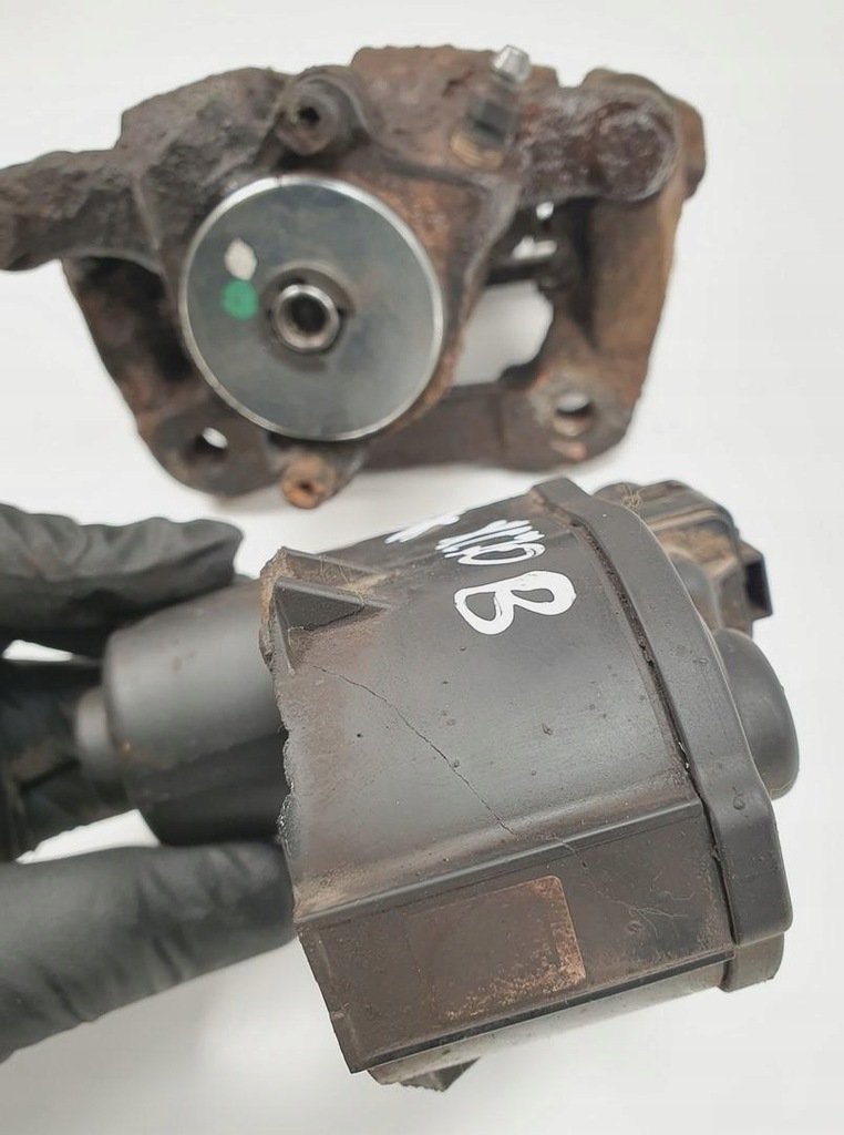 фото №7, Суппорт тормозной левый задняя volvo xc70 ii