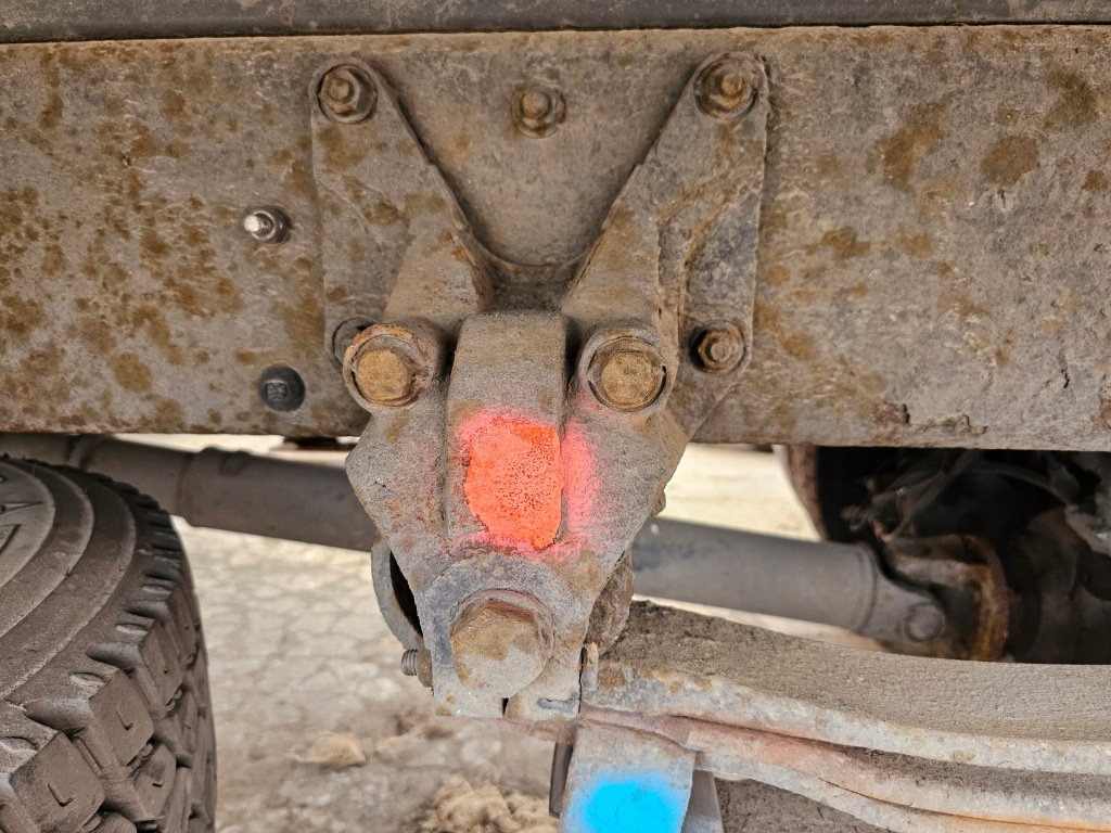 Купить Кронштейн держатель кронштейн кронштейн рессора левого renault midlum диски 17,5