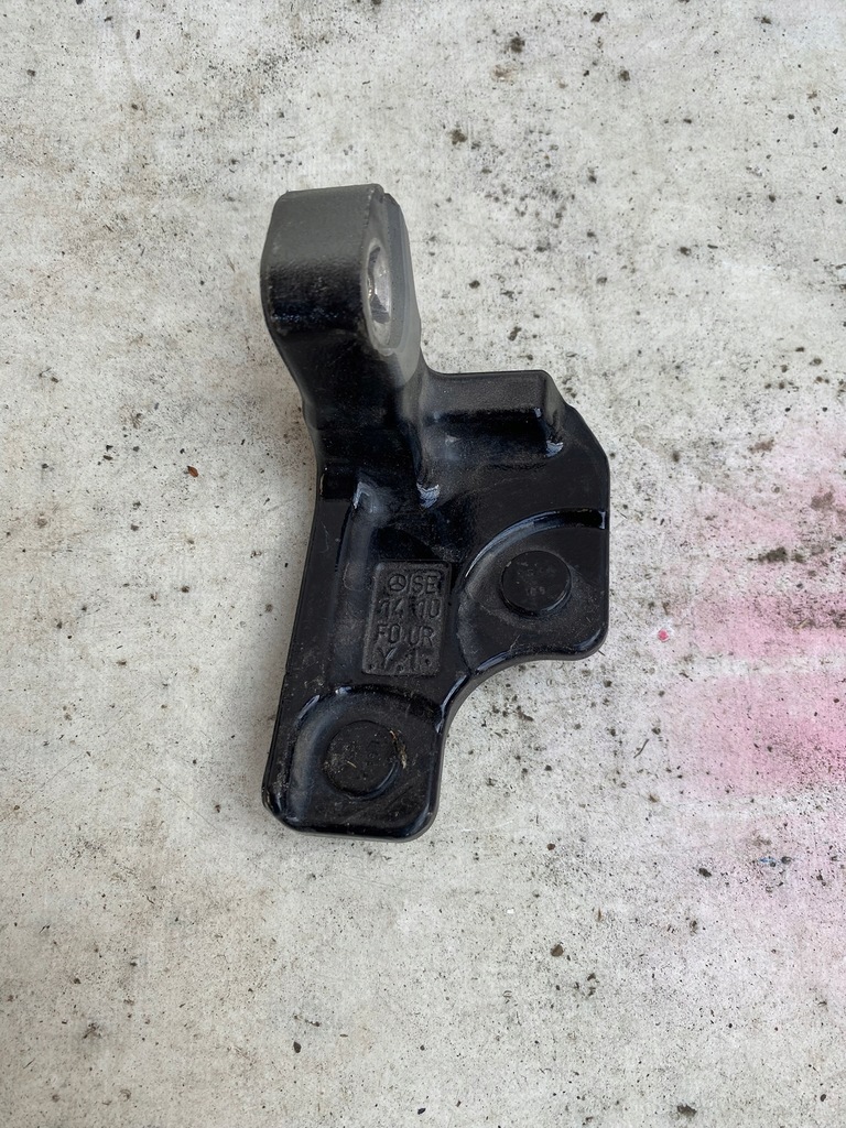 фото №1, Mercedes w205 петля двері правий задня задні a2057300437