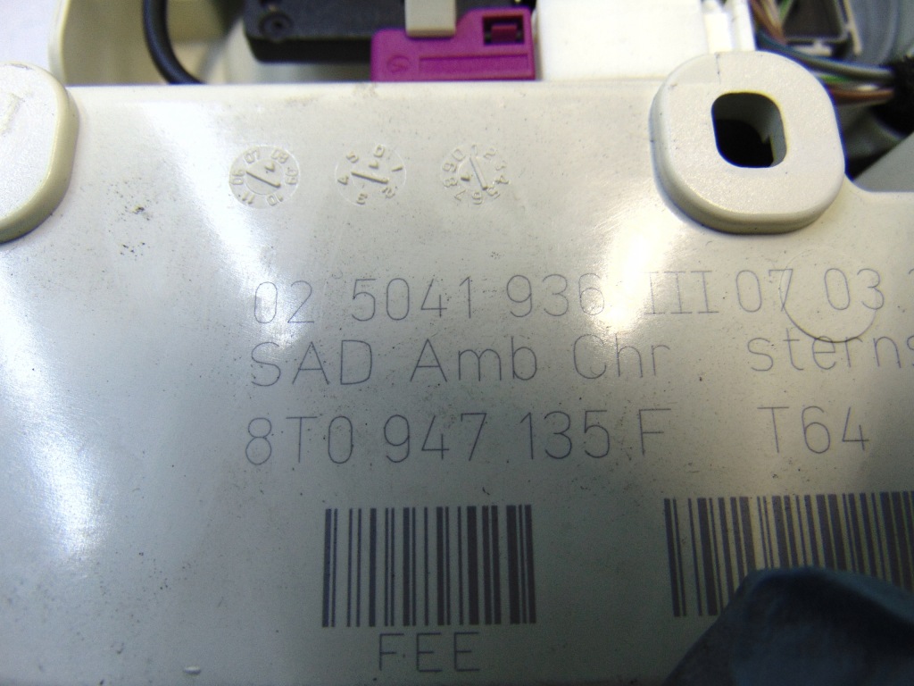 фото №7, Лампа освещение кабины audi a5 8t люк 8k0951177 8t0947135f
