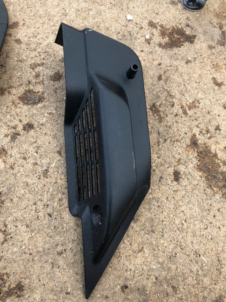 фото №1, Кронштейн полиця праве ds3 crossback 9820799680