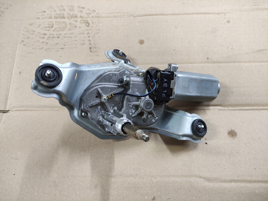 фото №1, Hyundai i40 моторчик дворники задняя 98700-3z000