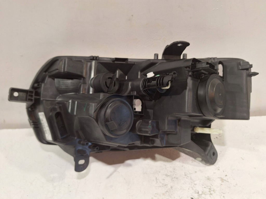 фото №5, Лампа перед права nowa led 260103529r dacia sandero ii logan ii lift 16-