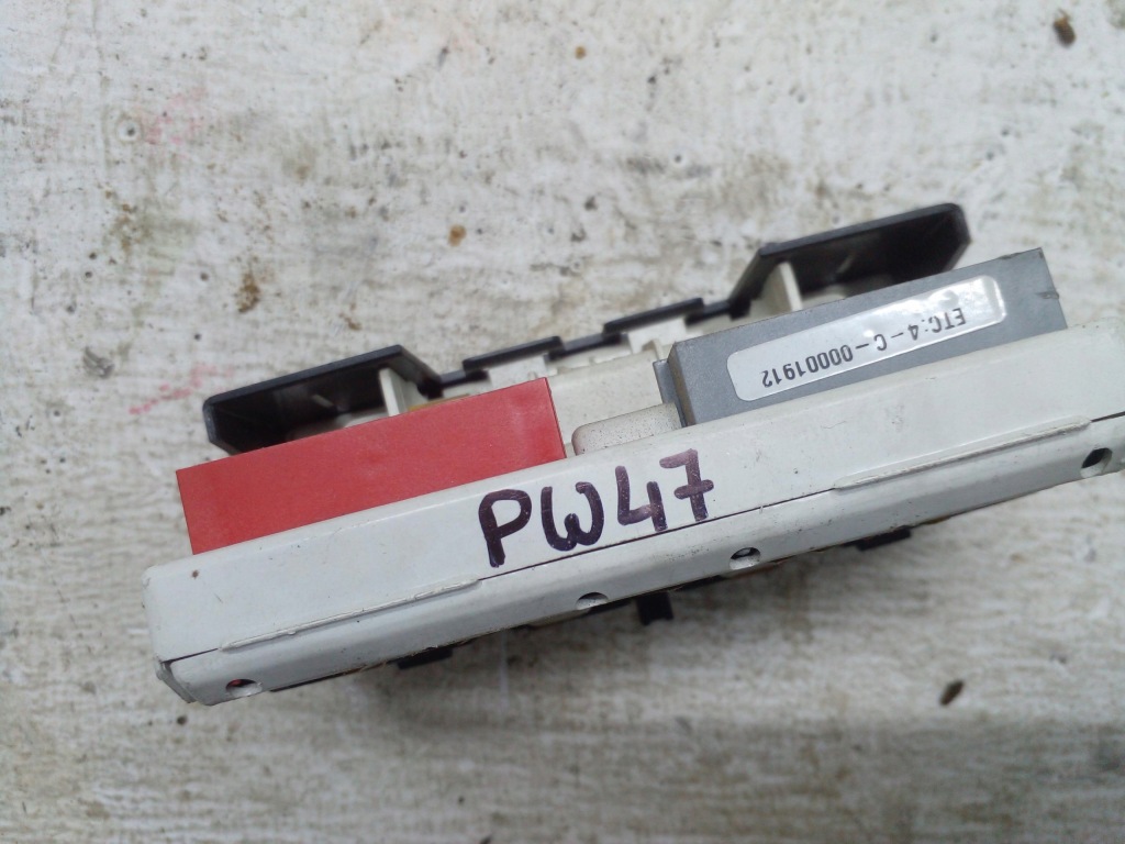 фото №4, Дисплей екран renault scenic i p8200028364a