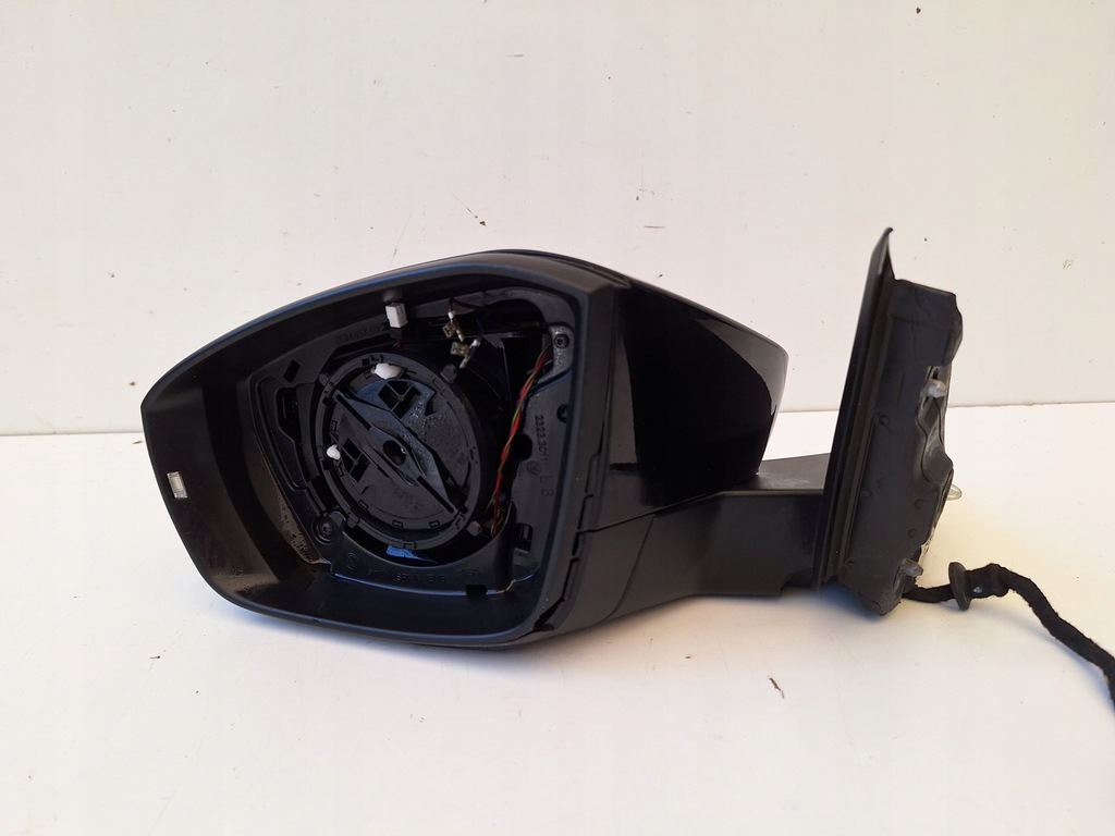фото №1, Vw t-roc 2ga зеркало левая 13+2 pin 2ga857501 оригинал