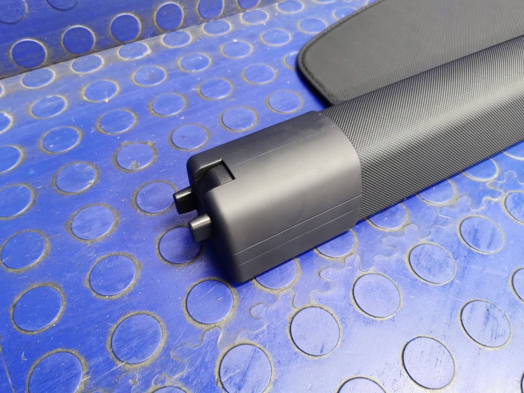 фото №14, Шторка багажника оригінал audi q7 4m 4m0863553