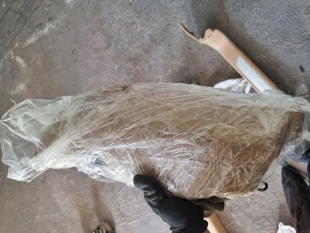 фото №1, Подушка подушка безпеки сидіння правий задня panamera 970