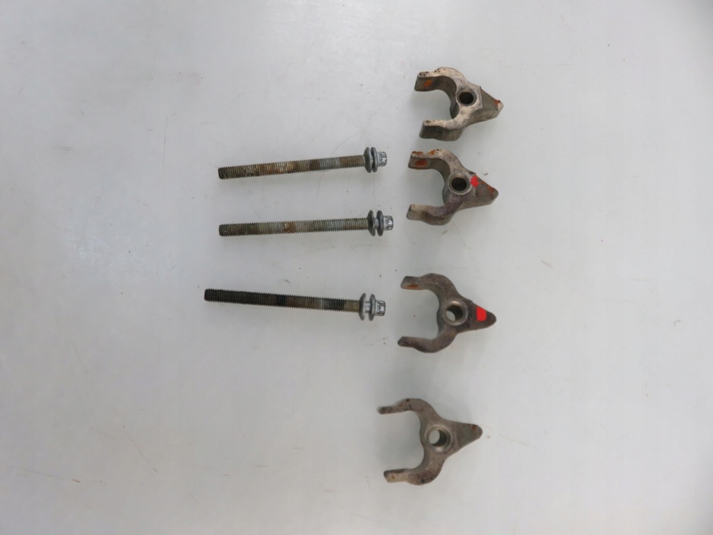 4x кронштейн впрыска bmw e91 316 d Недорого