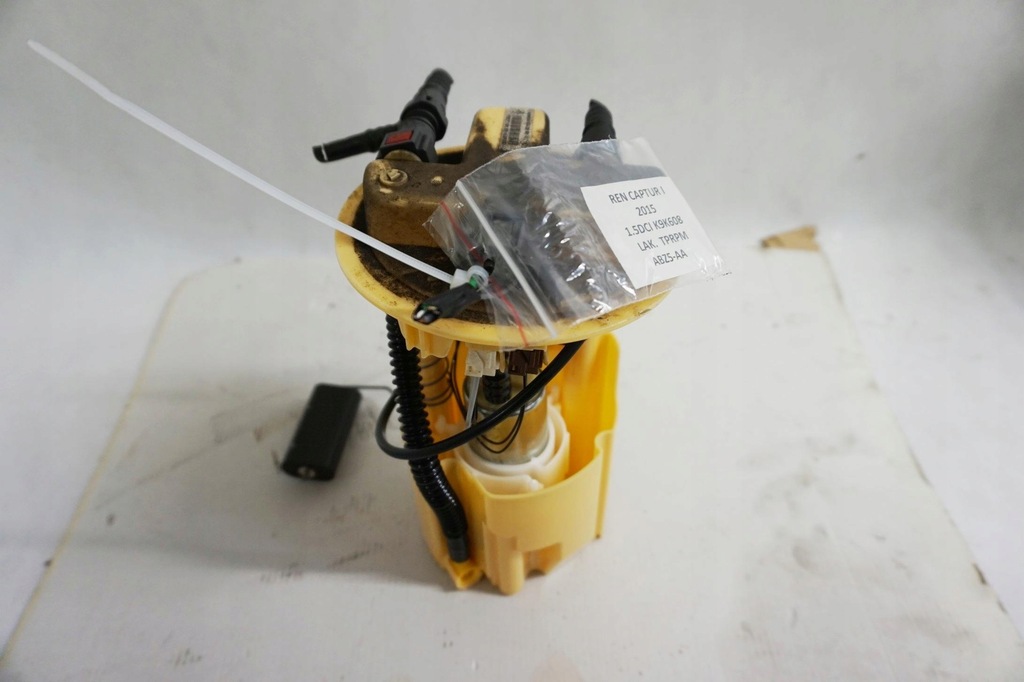 фото №1, Насос топлива renault captur i 172027215r