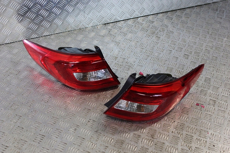 фото №1, Hyundai sonata 2016 лампа правая левая задняя крыло