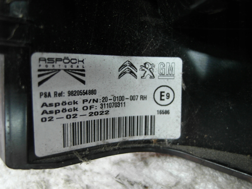 фото №4, Berlingo iv partner combo idealna лампа задняя правая