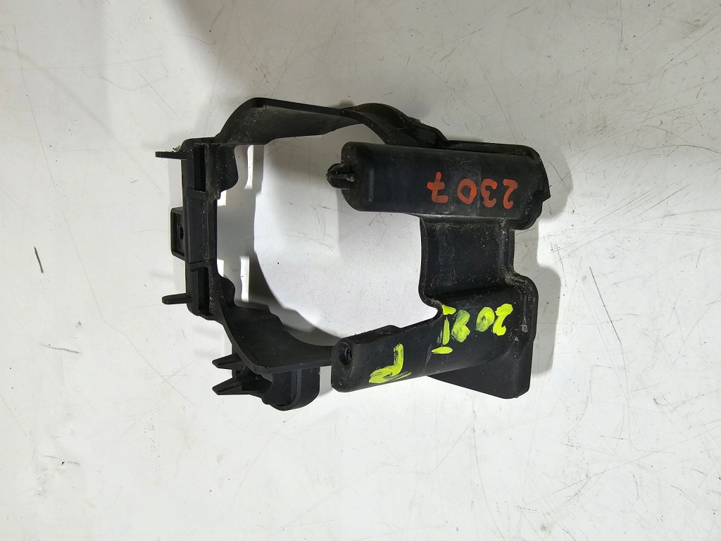 фото №1, Корзина противотуманной фары правый peugeot 208 i #2307