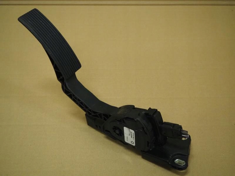 фото №1, Педаль потенциометр газа jeep grand cherokee wk2