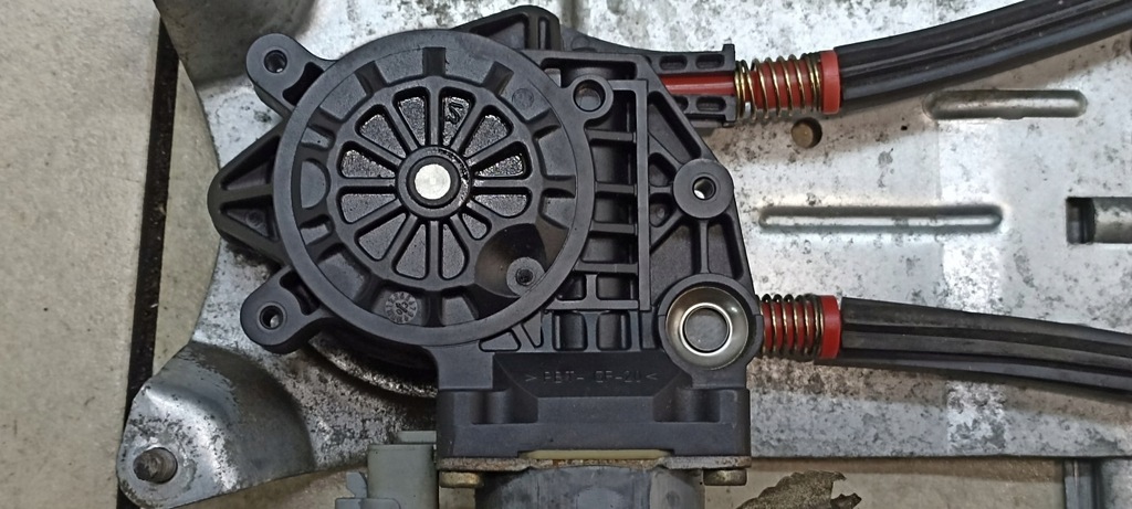 фото №5, Підйомник скло правий перед xsara picasso 13082176