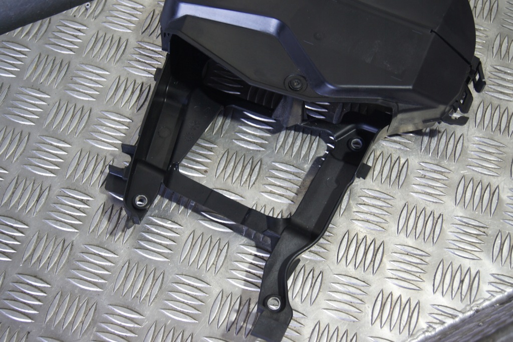 фото №9, Корпус розподільного валу renault nissan 1.5 dci 135639858r