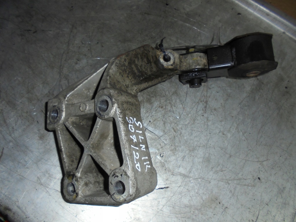 фото №2, Кронштейн двигателя land rover freelander 2,0td