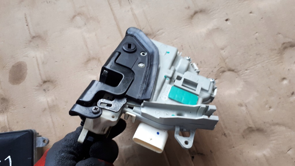 фото №8, Sq5 8r q5 замок дверь левый задняя 5 pin a4 b8 s5 a5