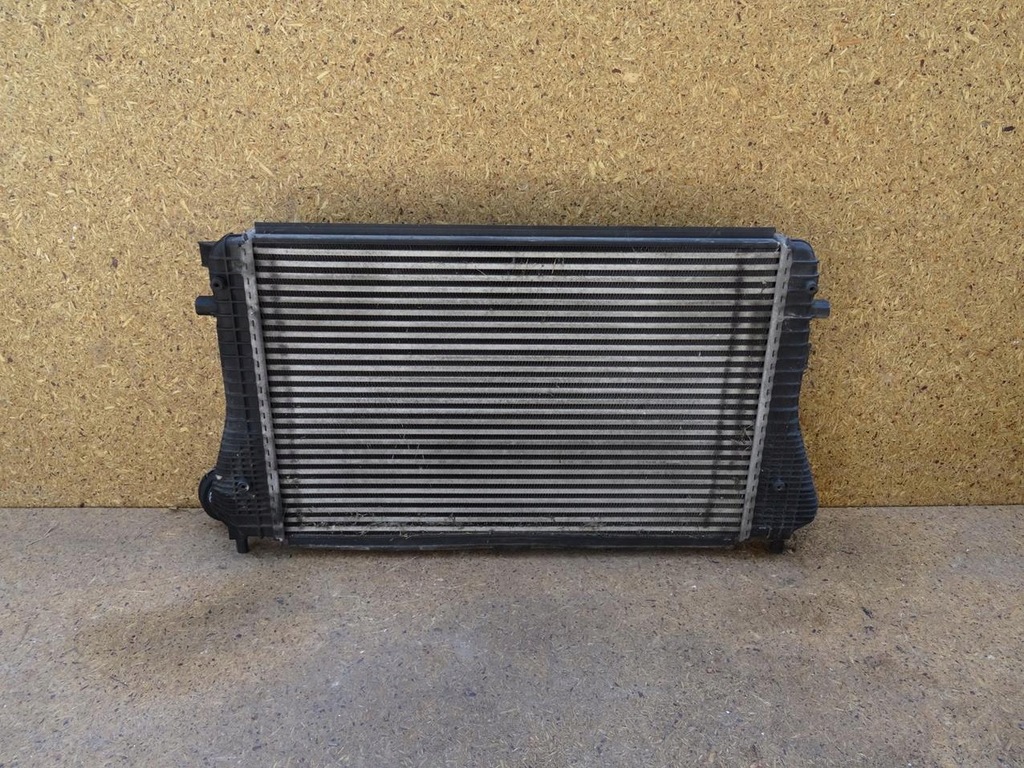 фото №10, Golf v audi a3 8p tt 8j leon ii 2.0 tfsi радиатор интеркулер 1k0145803s