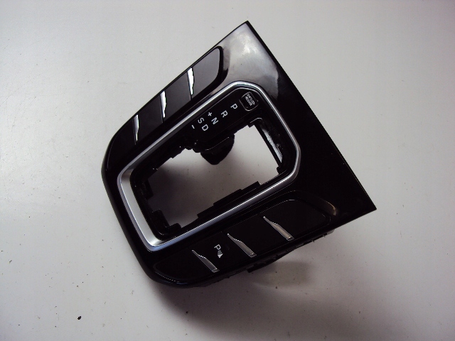 фото №1, Панель рамка передач hyundai ioniq 2016-2022