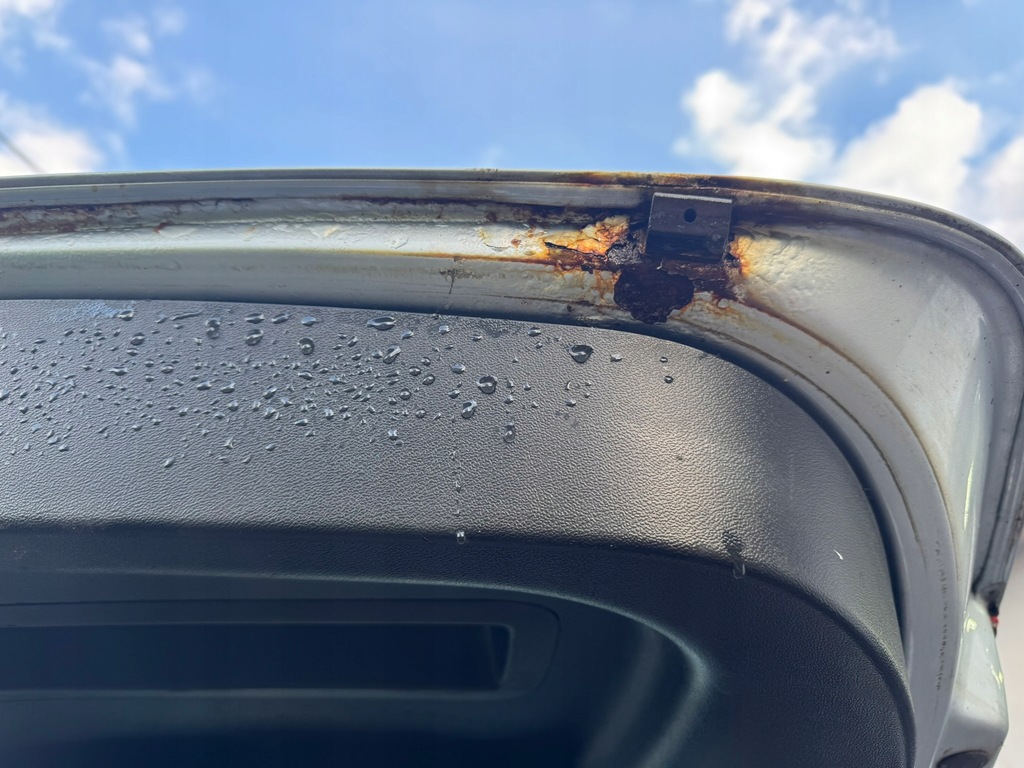 фото №12, Кришка багажника задня багажника + скло срібляста seat altea xl 06- лак: ls7y 100um