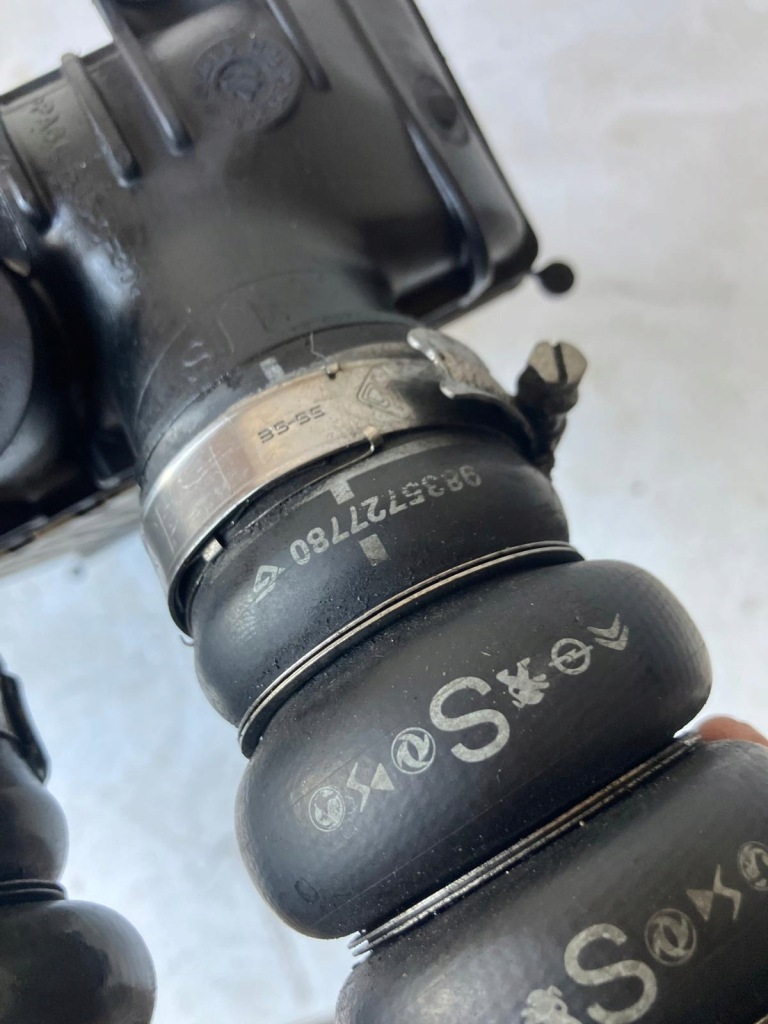 Интеркулер peugeot 208 2 1.5 blue hdi 9824742280 9835737580 9835727780 в Украине