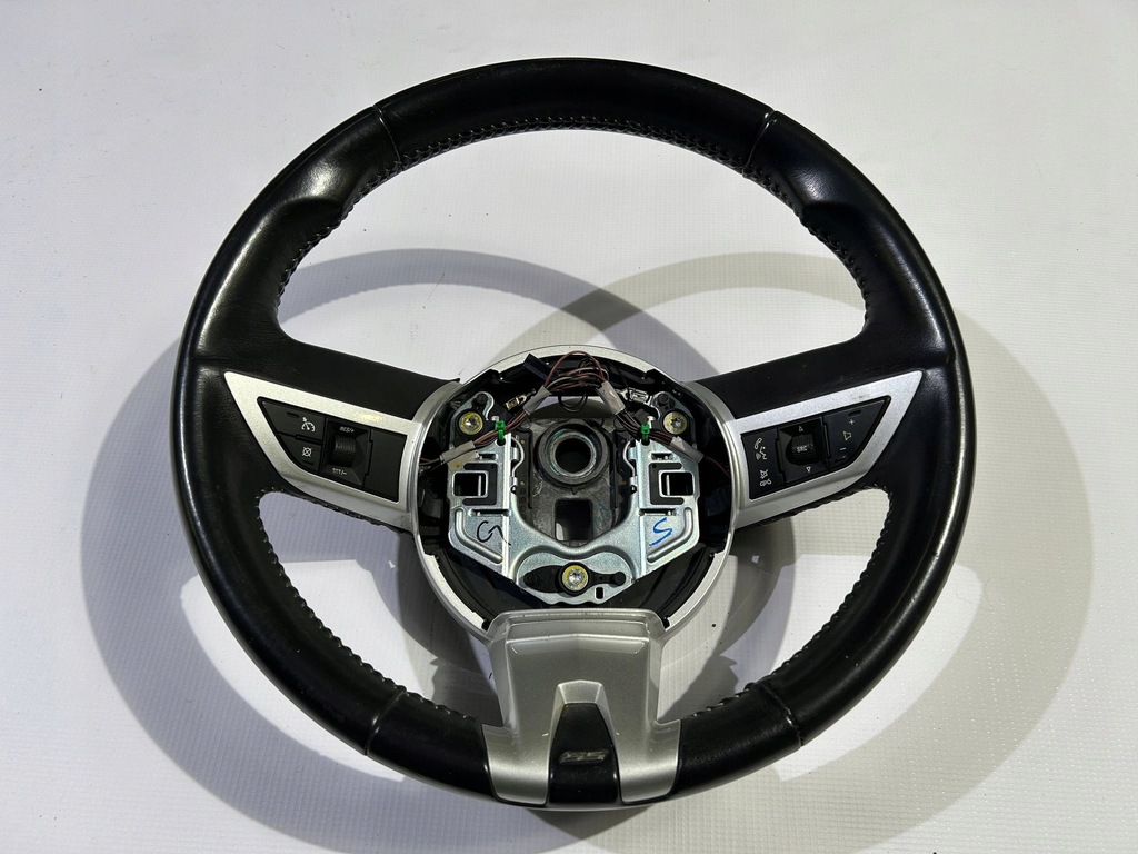 фото №15, Повітропровід шкіряний шкіра пелюстки перемикання chevrolet camaro 6.2 ss 2009r-