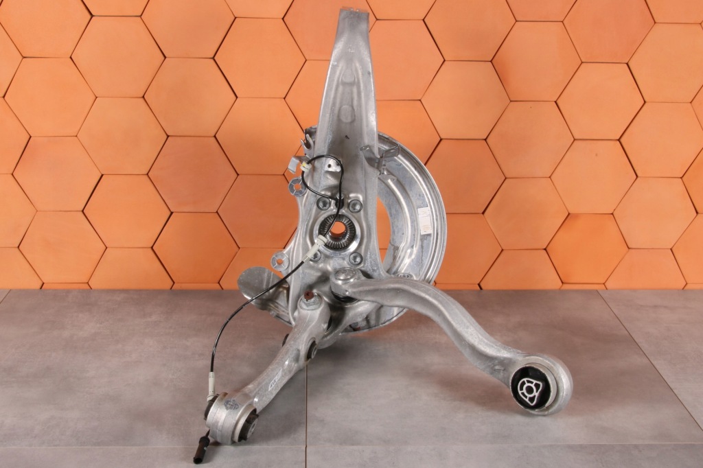 фото №1, Bmw 5' g30 g31 поворотный кулак рычаг ступица левый перед xdrive 6884385 28 km !