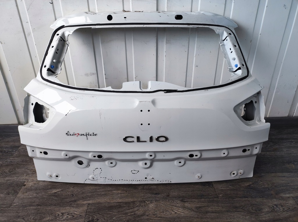 фото №1, Крышка багажника задняя задняя ---- renault clio iv kombi