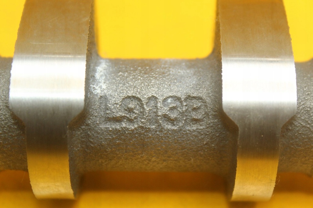 фото №12, Вал распределительного вала левый всасывающий jaguar xj x351 508ps 5.0b 9w83 a6271ab