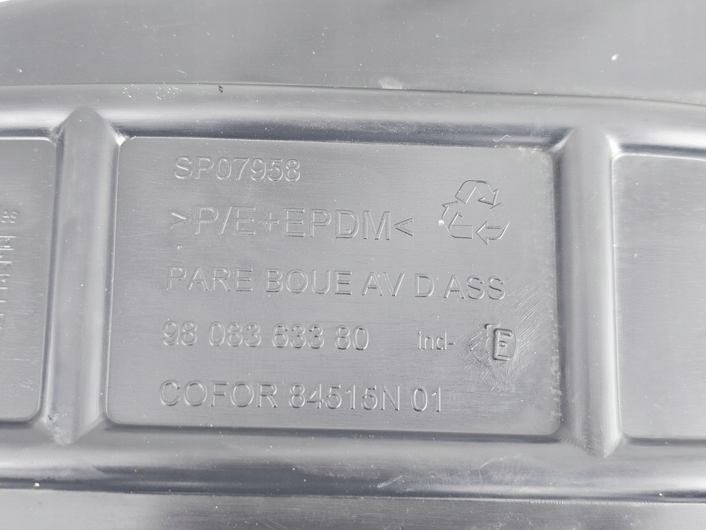 фото №12, Подкрылок toyota expert jumpy proace zafira live правый правое перед orginał