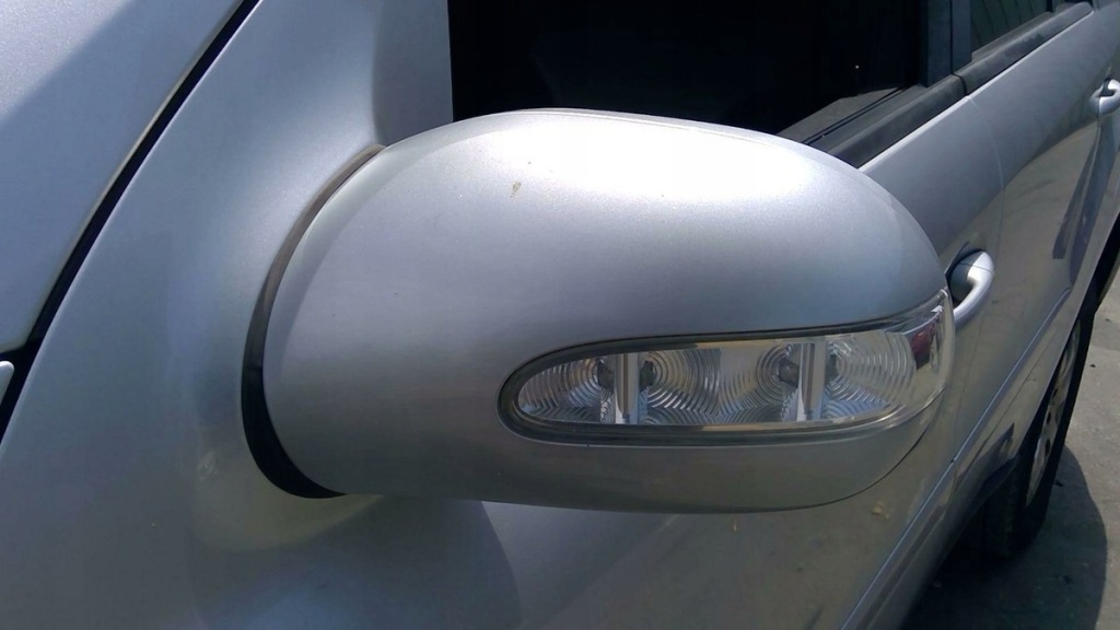Поворотник зеркало mercedes r w251 2005 - 2009 правый + левый Недорого