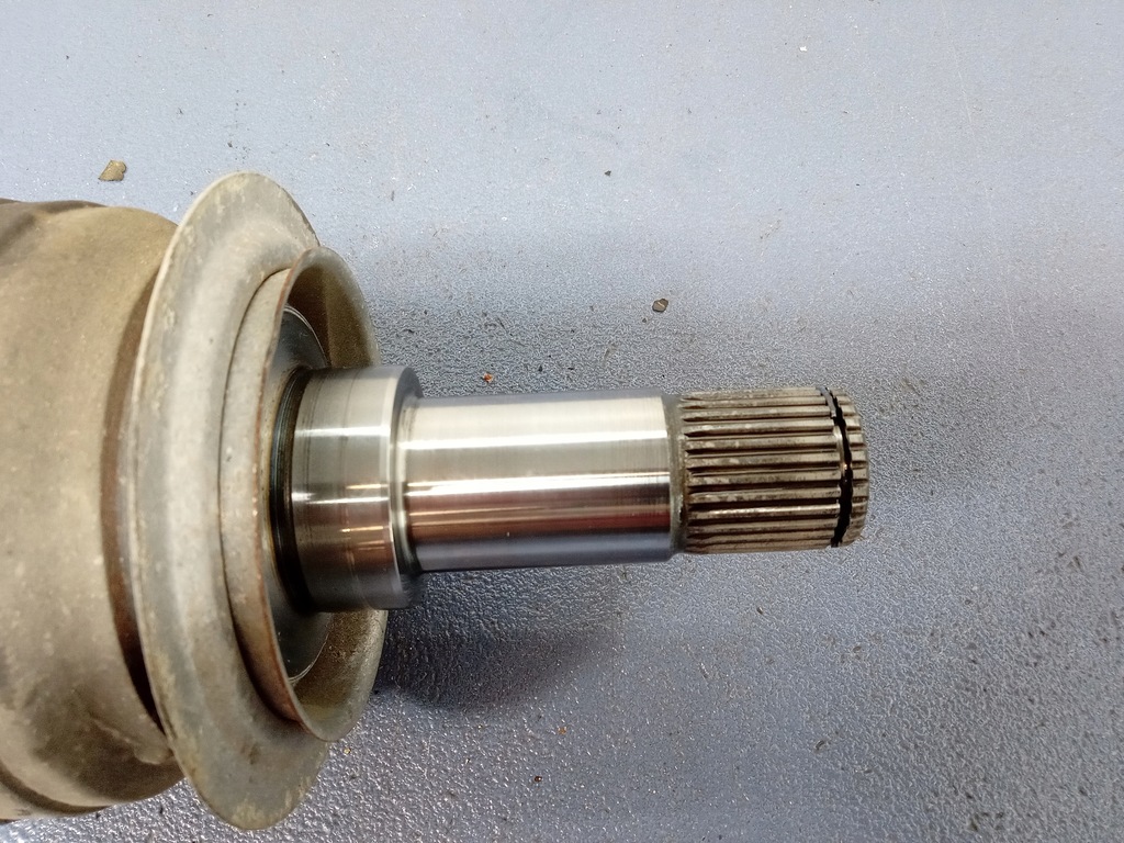 фото №4, Mercedes cl63 amg w216 привідний вал права задня задня