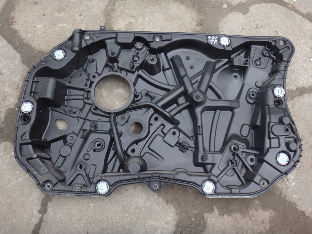 Шумоізоляція пластик двері правий перед bmw g30 f90 g31 g11 g12 g01 в Україні