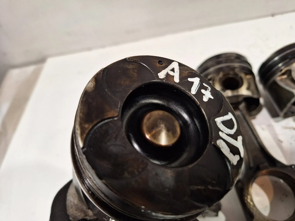 фото №8, Поршень шатун k12b opel agila b 1.2 16v 08-