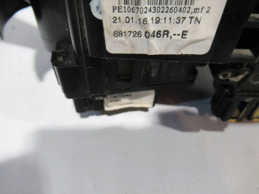 фото №7, Переключатели комбинированный 681726046b dacia lodgy 12-