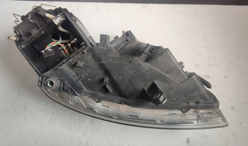 фото №8, Лампа фара левый перед vw phaeton 3d anglik 3d2941017k