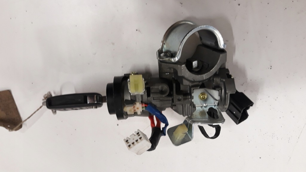 фото №1, Замок зажигания plus ключ hyundai i40 12-