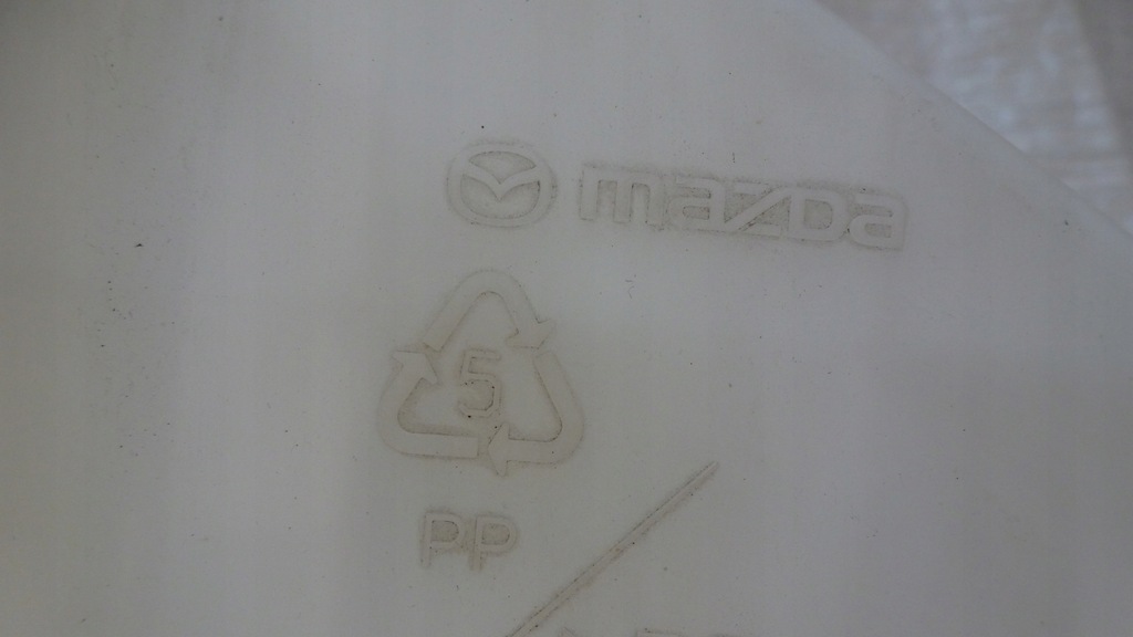 фото №6, Mazda бачок омивача