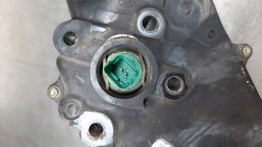 фото №5, Корпус термостата peugeot 307 2.0hdi 9643211880