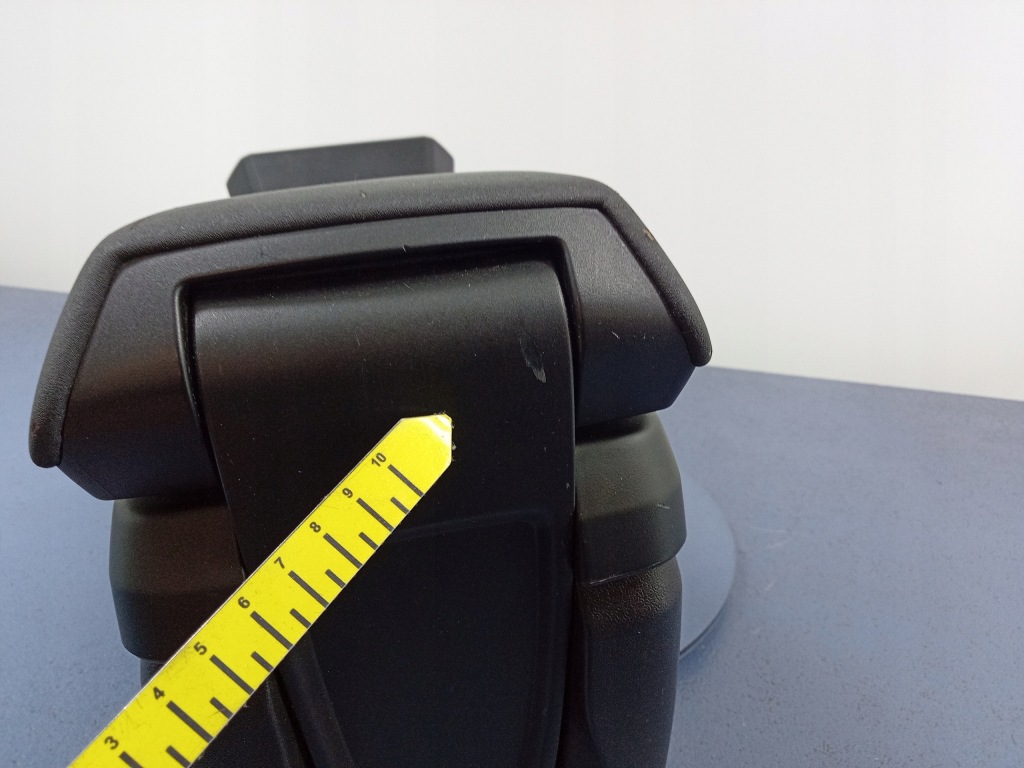 фото №10, Volvo v40 ii 12- тунель середній підлокітник