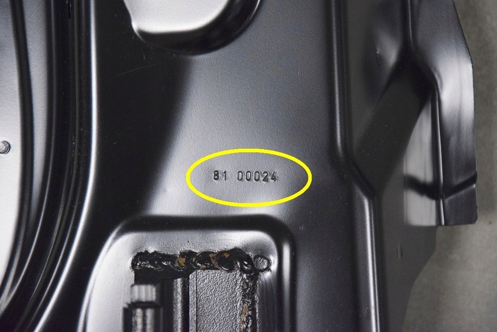 фото №13, Bmw x1 e84 09-15r. задний крыло порог блок двигателя