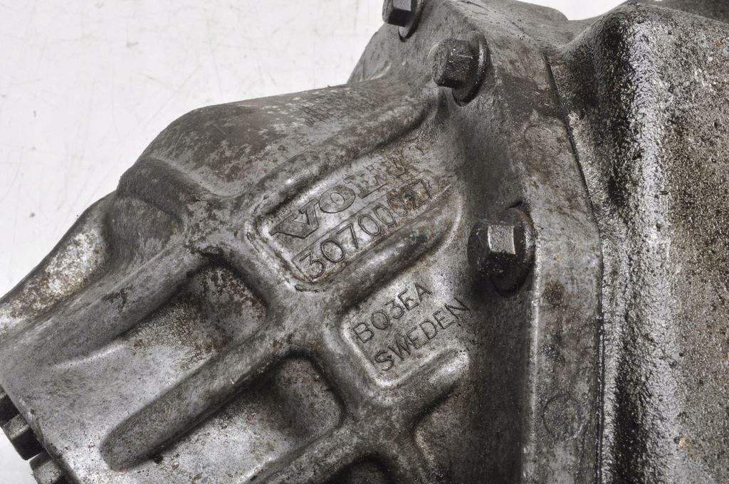 фото №8, Volvo s60 v70 ii 2.5t редуктор 30700027 30735298 47 зубьев