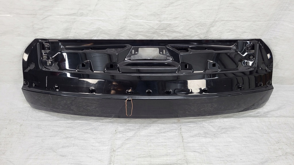 фото №3, Задняя крышка багажника багажника land lover range rover 5 l460 22- dół