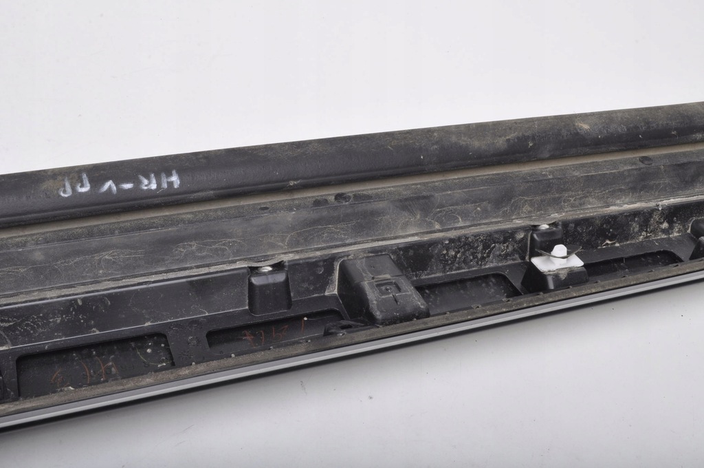 фото №14, Honda hr-v iii молдинг дверь правая перед 75312-3m0-j0 23r