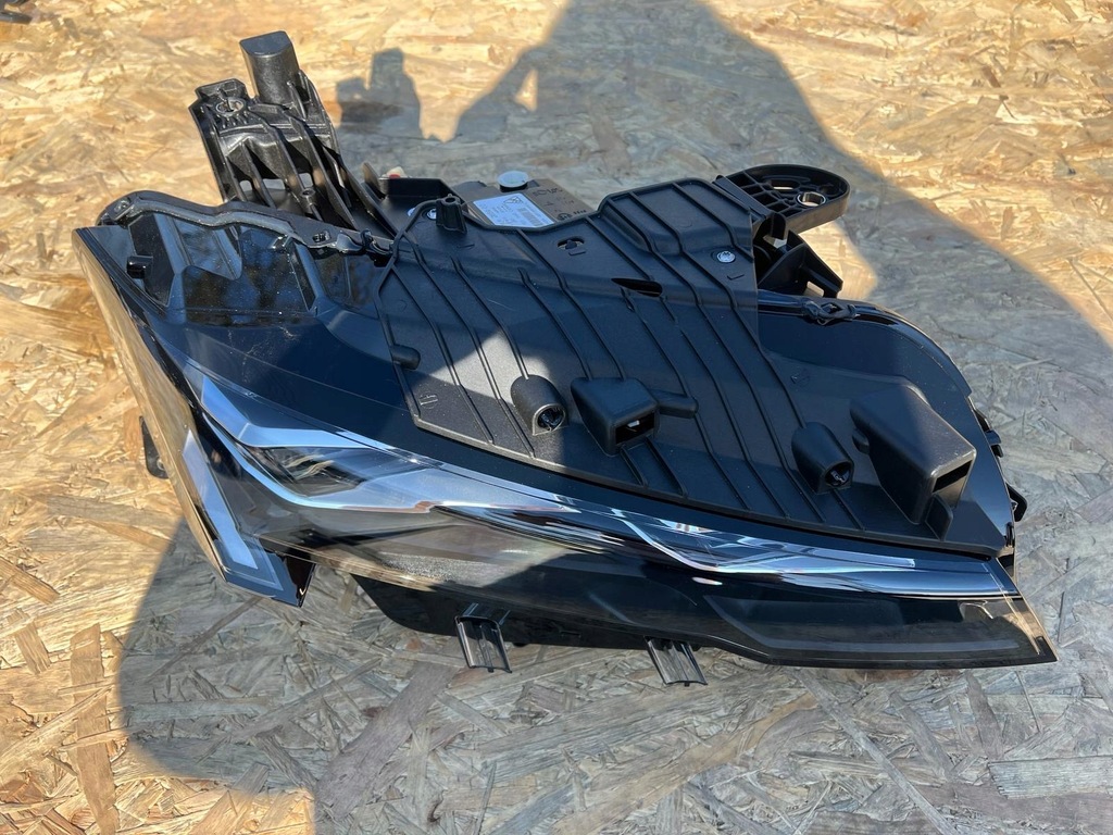 фото №8, Peugeot 408 лампы перед лампа правая левая matrix nowe комплект