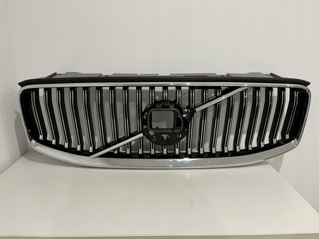 фото №1, Volvo xc60 ii lift решётка радиатора решётка радиатора 32291019 32386077