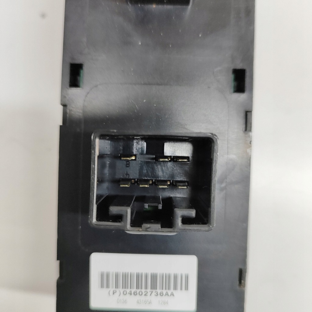 фото №8, Chrysler 300 - 300c 2006 перед сторона правая кнопки окон