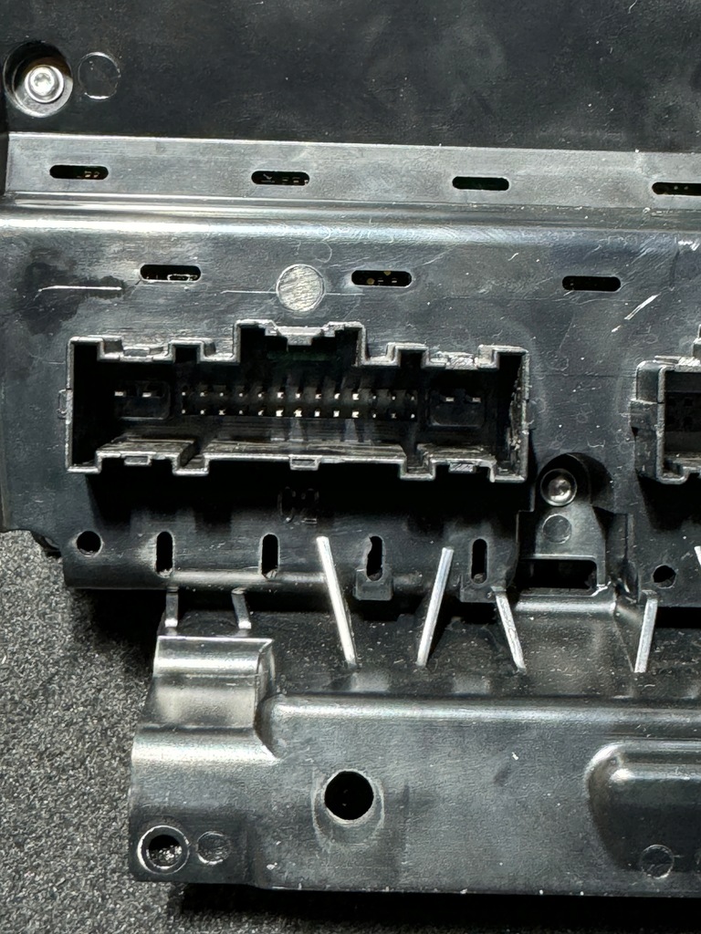 фото №10, Рамка панель середній радіо обдув ford s-max mk2 galaxy mk4 em2t-18e245